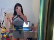 Chinese selfie met grote tieten